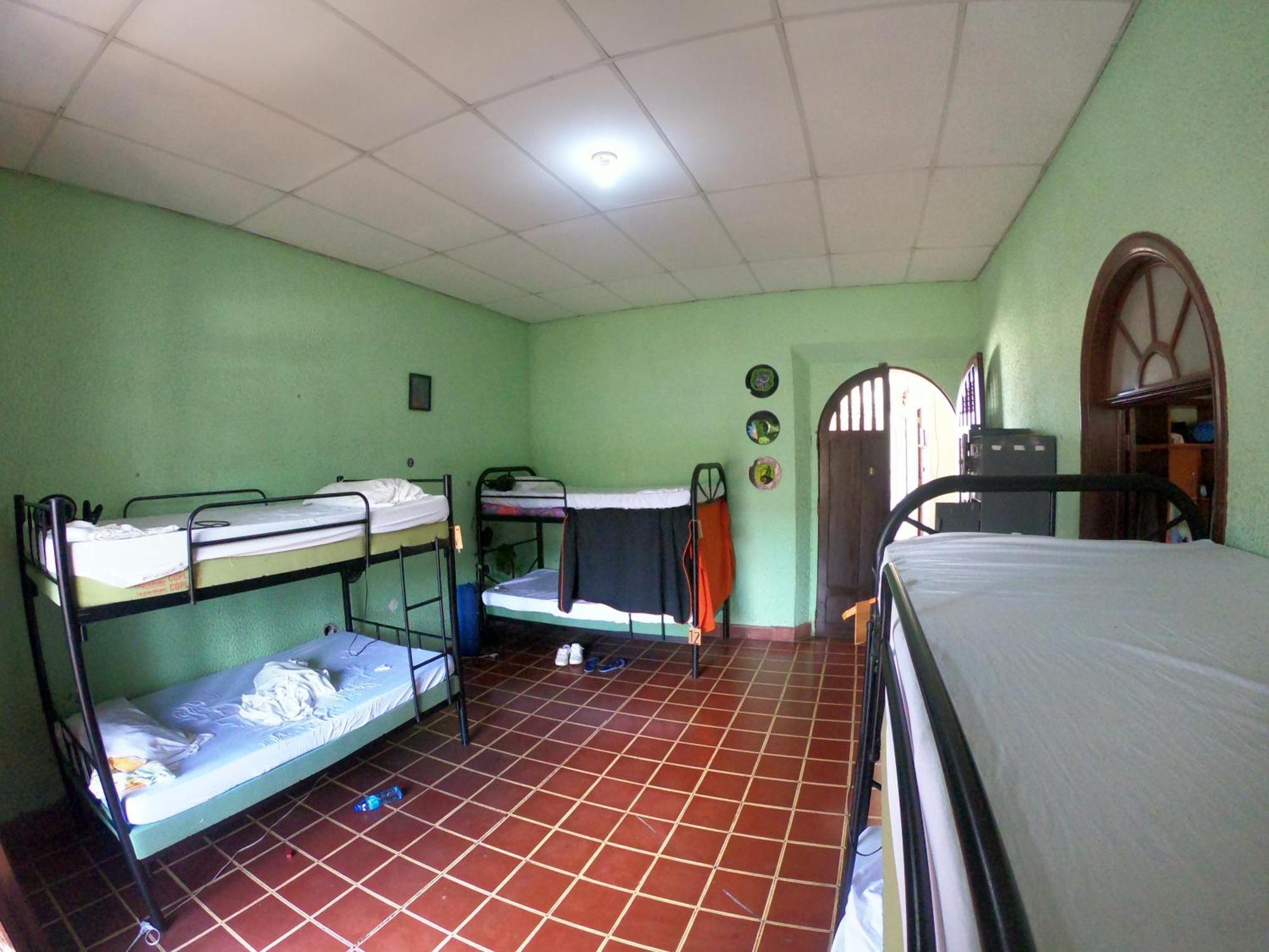 Ricks Hostel Santa Ana Exterior foto